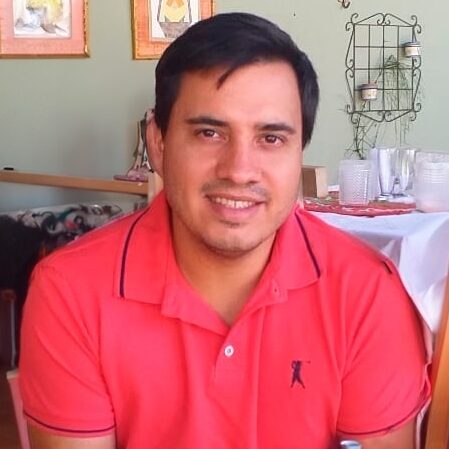Renato Garcia Paro Silva